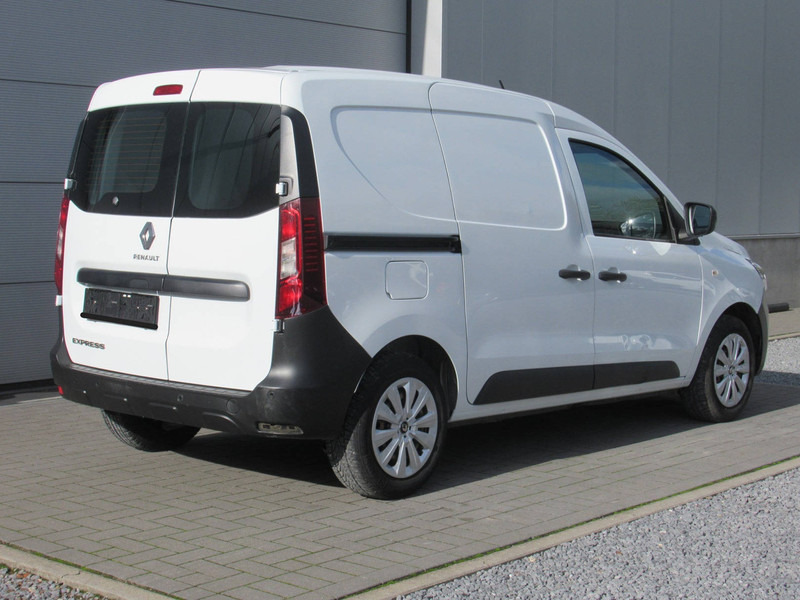 Renault Express DCI - Furgon: obrázok 4 Renault Express DCI - Furgon: obrázok 4