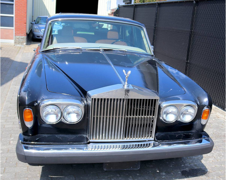 Rolls-Royce Silver Shadow II - Sedan: obrázok 5 Rolls-Royce Silver Shadow II - Sedan: obrázok 5