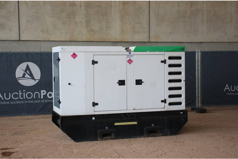 SDMO R110C3 - Elektrický generátor: obrázok 1 SDMO R110C3 - Elektrický generátor: obrázok 1