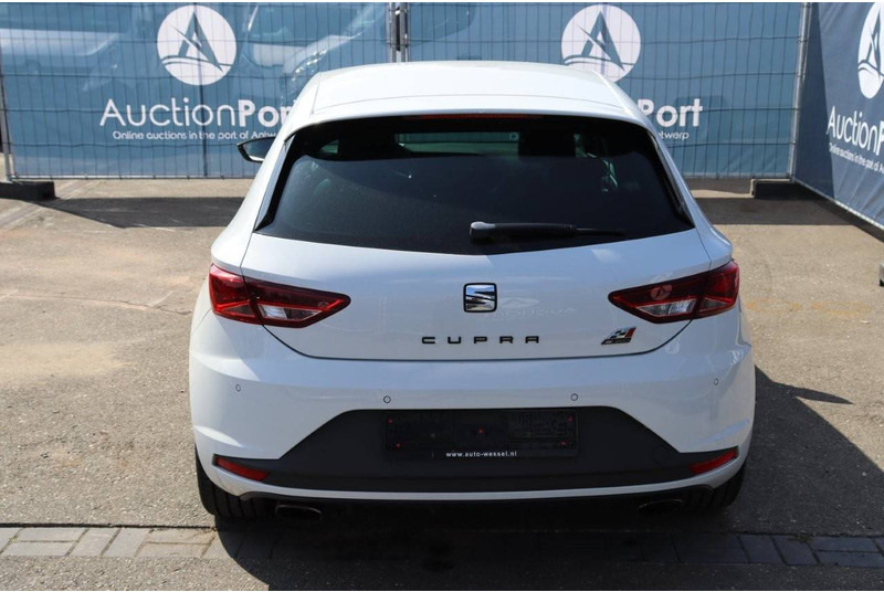 SEAT LEON CUPRA - Sedan: obrázok 5 SEAT LEON CUPRA - Sedan: obrázok 5