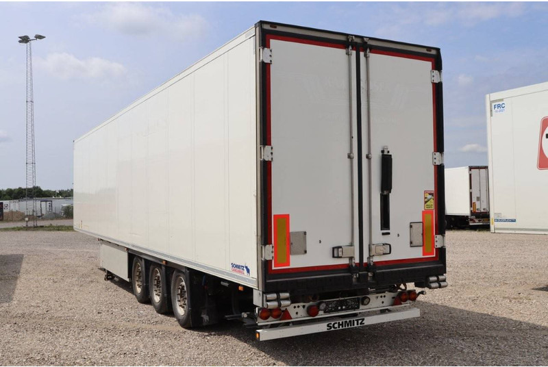 Schmitz Cargobull Auflieger Tiefkühler Multitemp - Náves chladírenské: obrázok 4 Schmitz Cargobull Auflieger Tiefkühler Multitemp - Náves chladírenské: obrázok 4