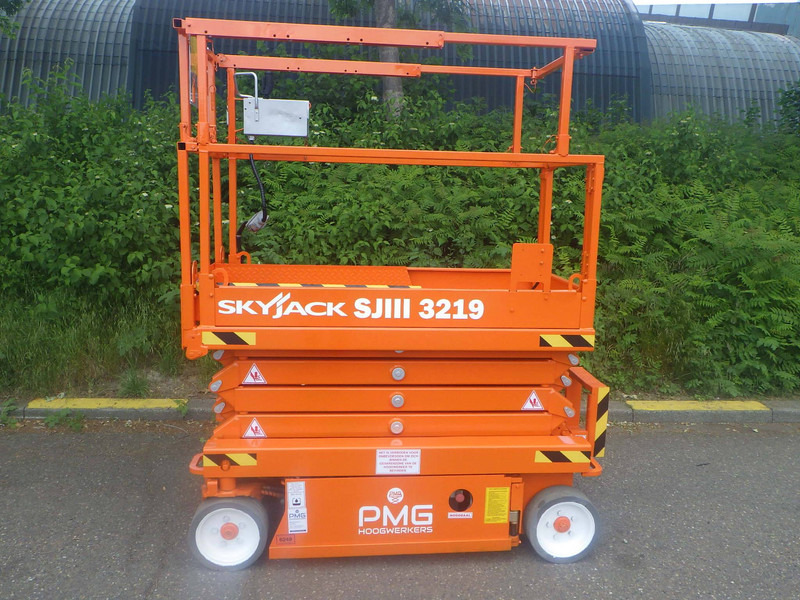Skyjack SJ3219 - Samohybná plošiny: obrázok 1 Skyjack SJ3219 - Samohybná plošiny: obrázok 1