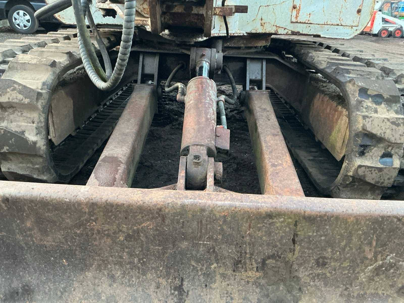 Pásové rýpadlo Takeuchi TB045: obrázok 20