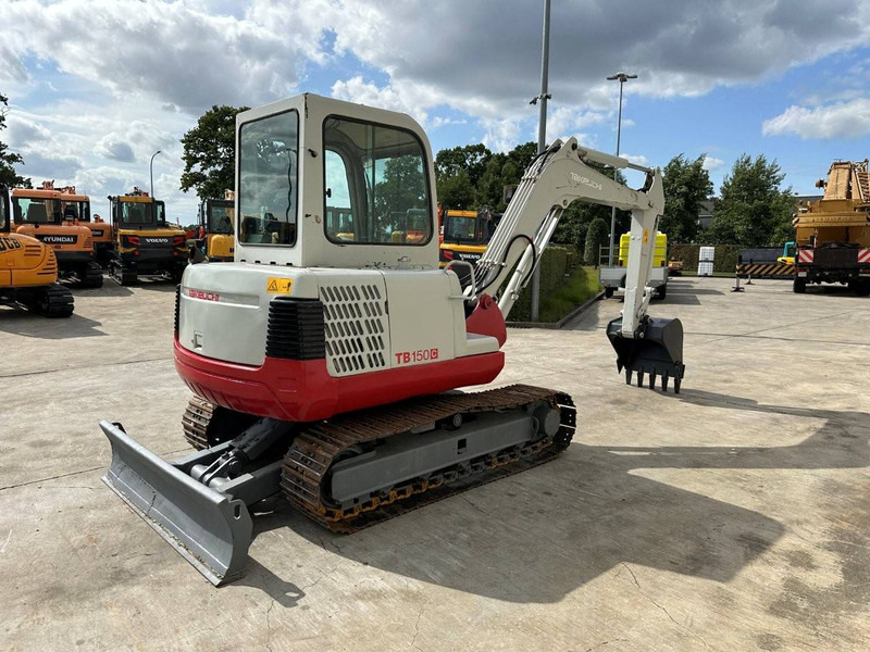 Takeuchi TB150C - Pásové rýpadlo: obrázok 4 Takeuchi TB150C - Pásové rýpadlo: obrázok 4