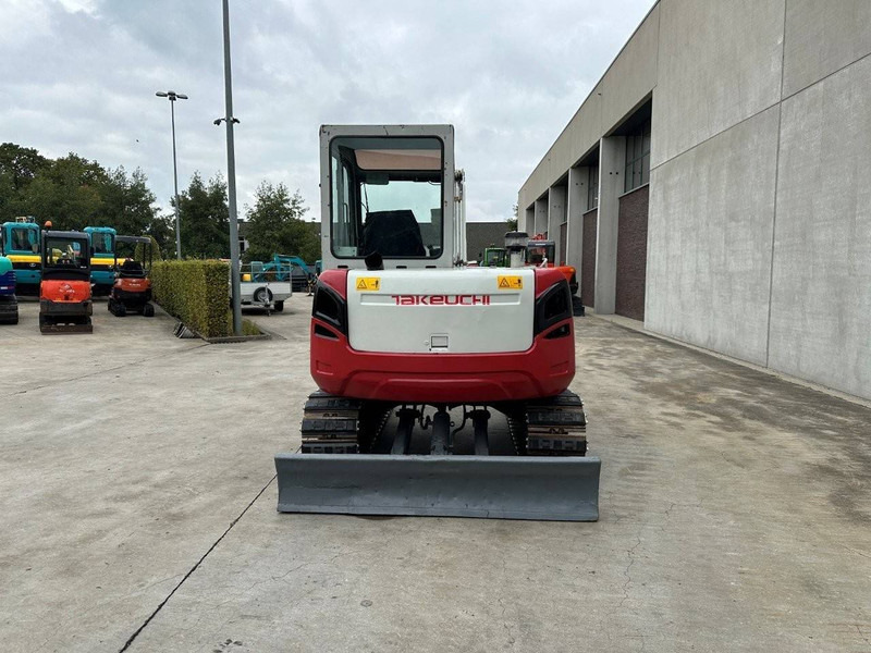 Takeuchi TB160C - Pásové rýpadlo: obrázok 5 Takeuchi TB160C - Pásové rýpadlo: obrázok 5