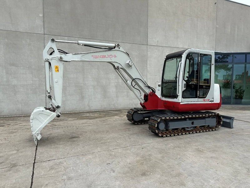Takeuchi TB160C - Pásové rýpadlo: obrázok 1 Takeuchi TB160C - Pásové rýpadlo: obrázok 1