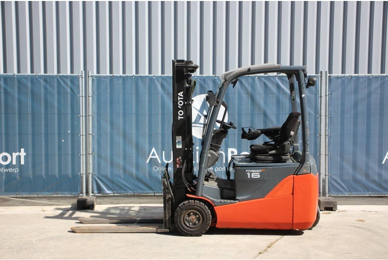 Toyota 8FBEK16T - Elektrický vysokozdvižný vozík: obrázok 2 Toyota 8FBEK16T - Elektrický vysokozdvižný vozík: obrázok 2