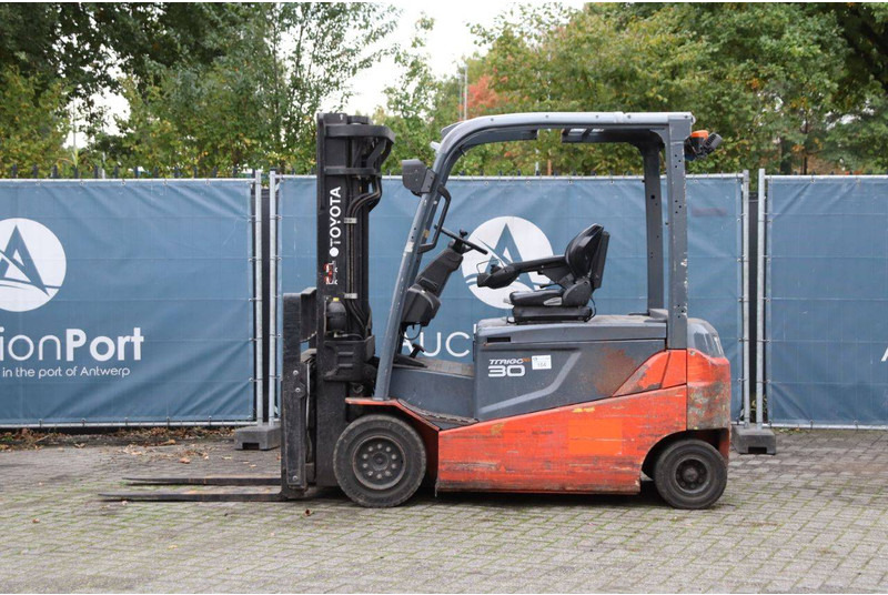 Toyota 8FBMT30 - Elektrický vysokozdvižný vozík: obrázok 2 Toyota 8FBMT30 - Elektrický vysokozdvižný vozík: obrázok 2