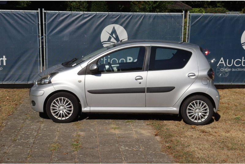 Toyota Aygo - Sedan: obrázok 2 Toyota Aygo - Sedan: obrázok 2