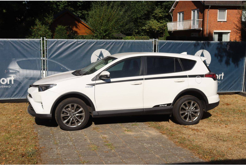 Toyota RAV4 - SUV: obrázok 1 Toyota RAV4 - SUV: obrázok 1