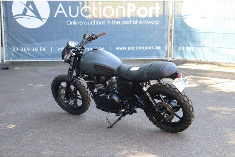 Triumph Bonneville 865 - Motocykel: obrázok 3 Triumph Bonneville 865 - Motocykel: obrázok 3