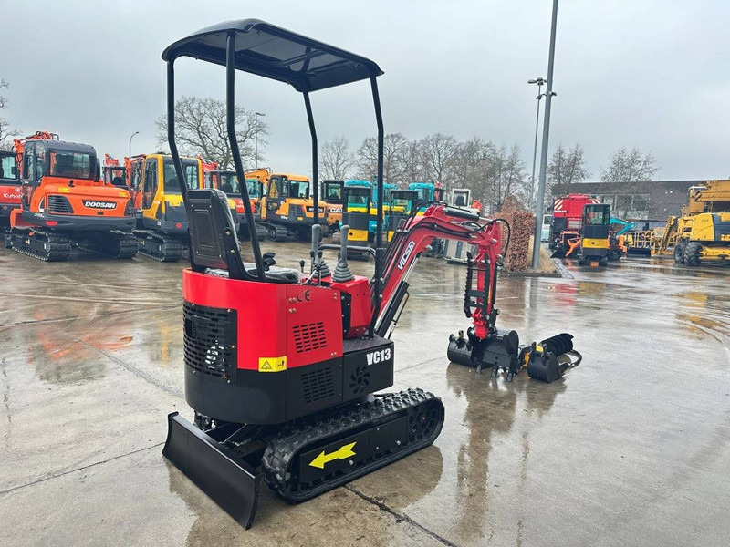 VICSEC VC13-R - Mini rýpadlo: obrázok 5 VICSEC VC13-R - Mini rýpadlo: obrázok 5