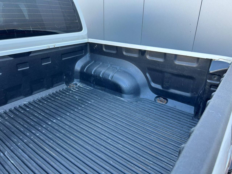 Automobil Volkswagen Amarok: obrázok 15