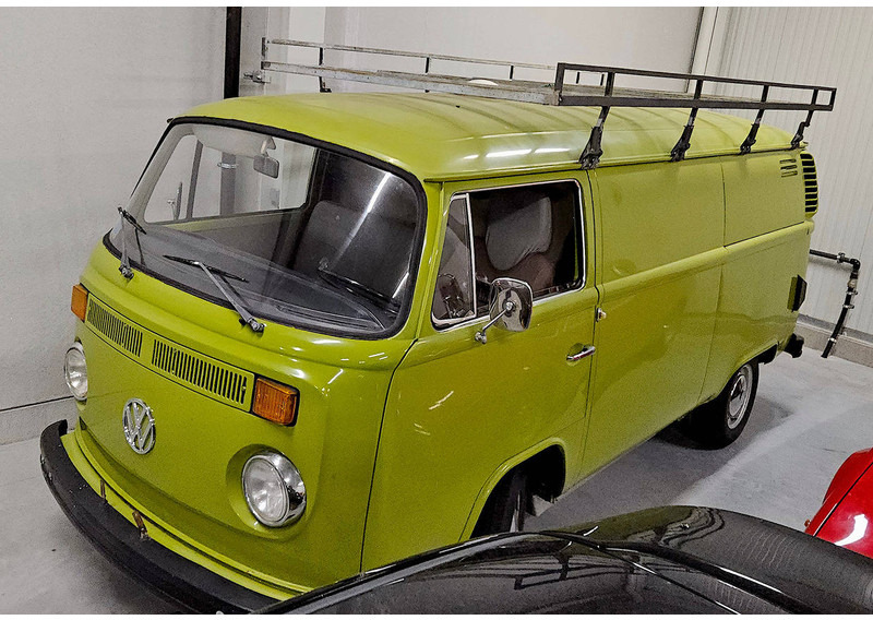 Volkswagen T2 _ 1.6 - Mestský autobus: obrázok 1 Volkswagen T2 _ 1.6 - Mestský autobus: obrázok 1