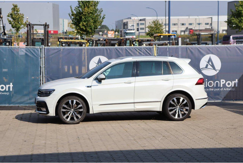 Volkswagen Tiguan R line - Automobil: obrázok 1 Volkswagen Tiguan R line - Automobil: obrázok 1
