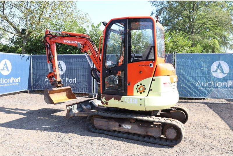 Volvo ECR38 - Pásové rýpadlo: obrázok 3 Volvo ECR38 - Pásové rýpadlo: obrázok 3