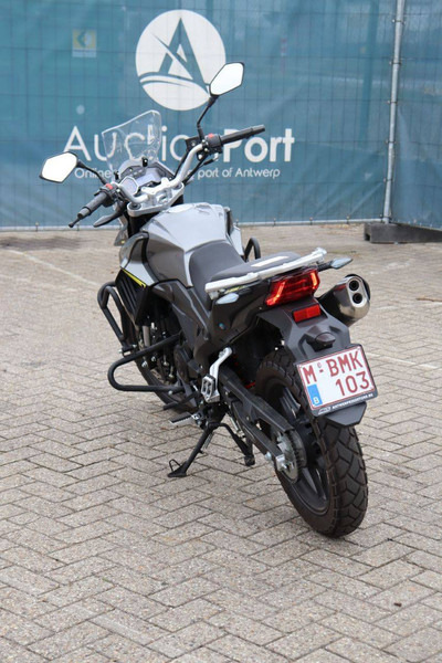 X-Nord 125 - Motocykel: obrázok 4 X-Nord 125 - Motocykel: obrázok 4