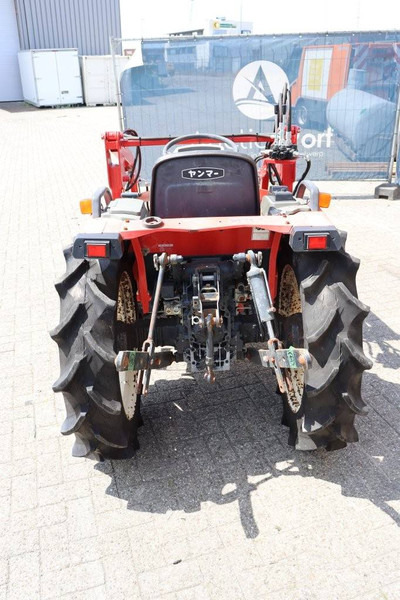Yanmar F-2000 - Traktor: obrázok 5 Yanmar F-2000 - Traktor: obrázok 5