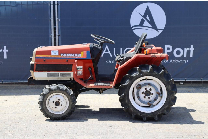 Yanmar F16D - Traktor: obrázok 2 Yanmar F16D - Traktor: obrázok 2