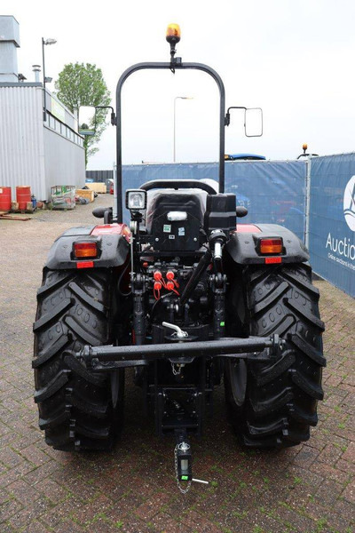 Yanmar Solis 75 - Traktor: obrázok 5 Yanmar Solis 75 - Traktor: obrázok 5
