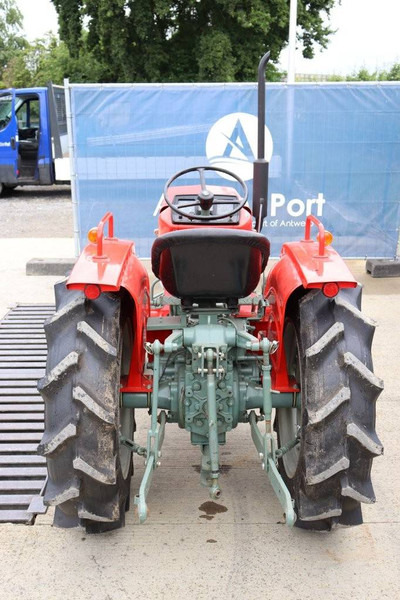 Yanmar YM2210D - Traktor: obrázok 5 Yanmar YM2210D - Traktor: obrázok 5