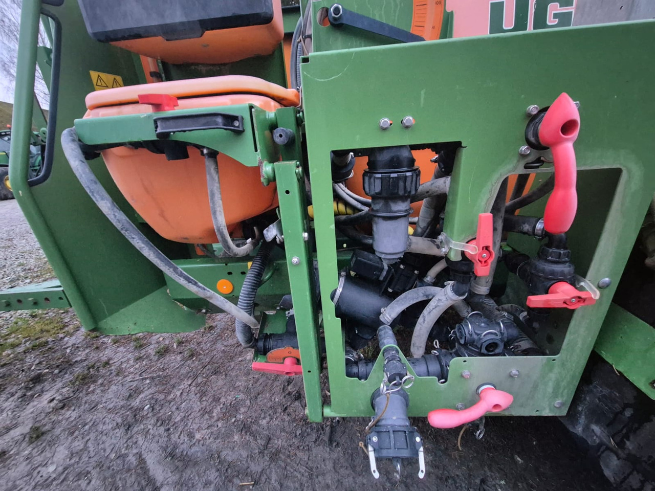 AMAZONE UG 2200 Special - Ťahaný postrekovač: obrázok 4 AMAZONE UG 2200 Special - Ťahaný postrekovač: obrázok 4