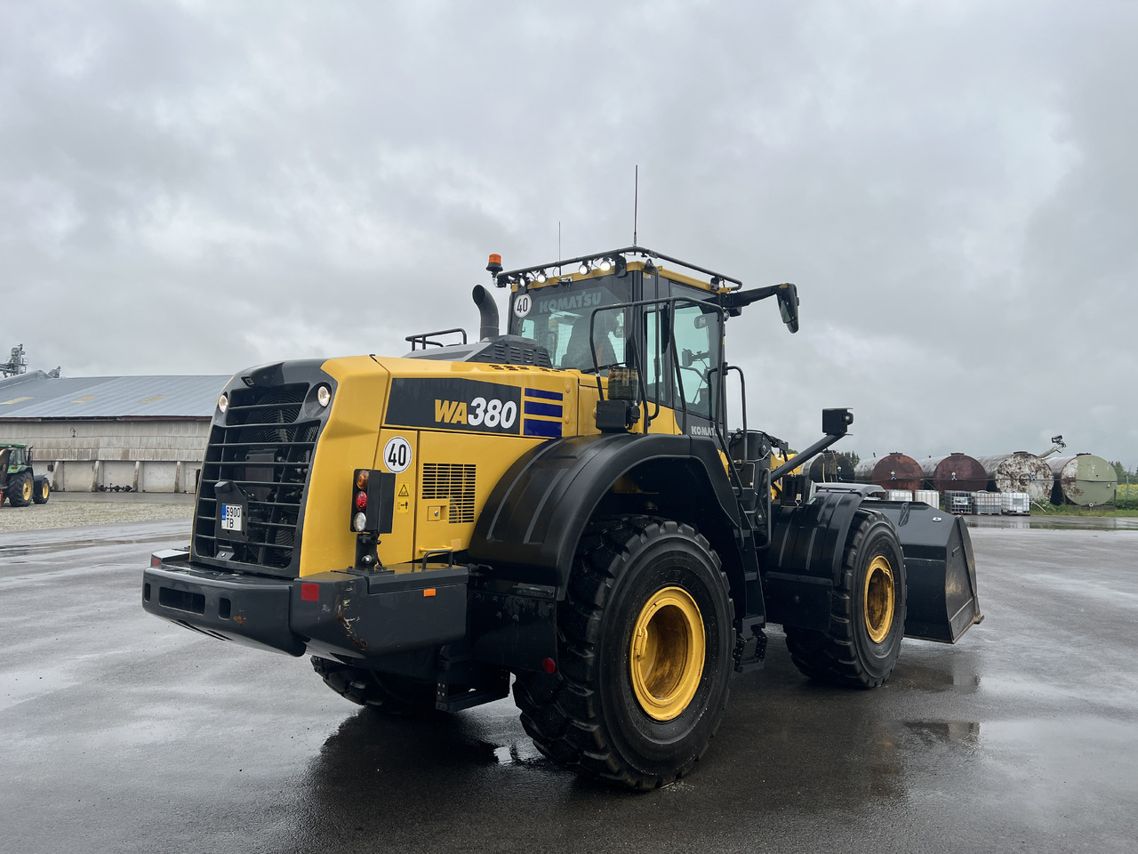 KOMATSU WA 380-8E0 - Kolesový nakladač: obrázok 5 KOMATSU WA 380-8E0 - Kolesový nakladač: obrázok 5