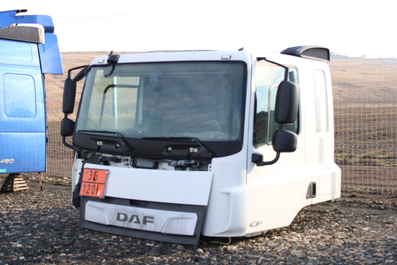 CABINA DAF CF SLEEPER CAB L2H1 - Kabína pre Nákladné auto: obrázok 3 CABINA DAF CF SLEEPER CAB L2H1 - Kabína pre Nákladné auto: obrázok 3