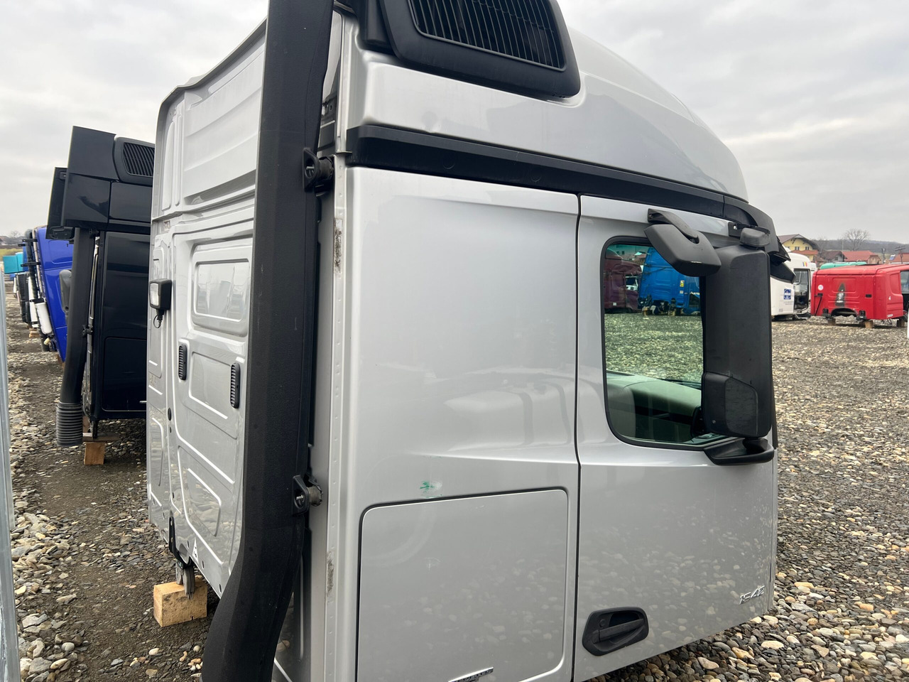 CABINA MERCEDES ACTROS MP4 STREAMSPACE 2.5 - Kabína pre Nákladné auto: obrázok 5 CABINA MERCEDES ACTROS MP4 STREAMSPACE 2.5 - Kabína pre Nákladné auto: obrázok 5