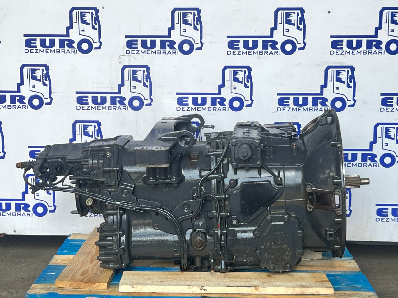 CUTIE VITEZE AUTOMATA FARA RETARDER TIPMATIC 14 DD MAN TGX 81.32004.6415 - Prevodovka pre Nákladné auto: obrázok 3 CUTIE VITEZE AUTOMATA FARA RETARDER TIPMATIC 14 DD MAN TGX 81.32004.6415 - Prevodovka pre Nákladné auto: obrázok 3