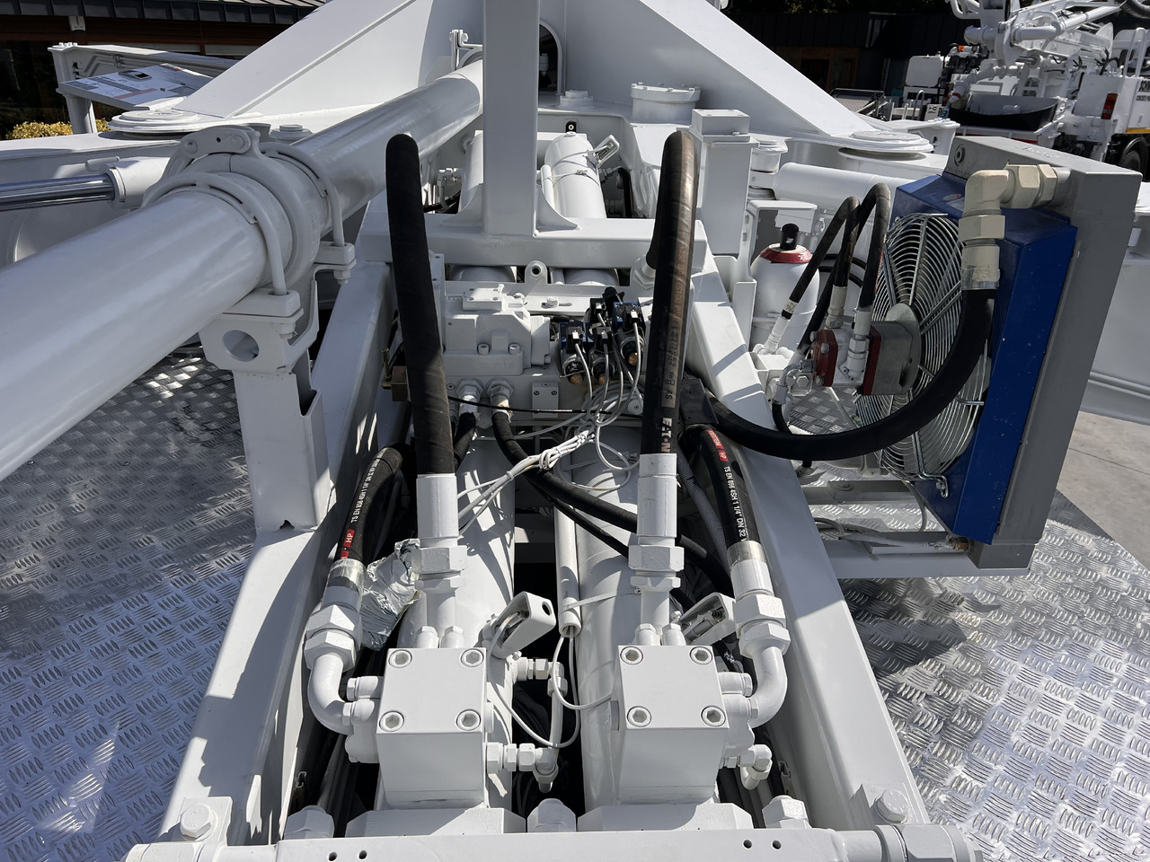 Nový Autočerpadlo Mercedes-Benz Arocs 3343 P E6: obrázok 9