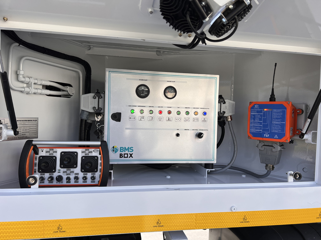 Nový Autočerpadlo Mercedes-Benz Arocs 3343 P E6: obrázok 12