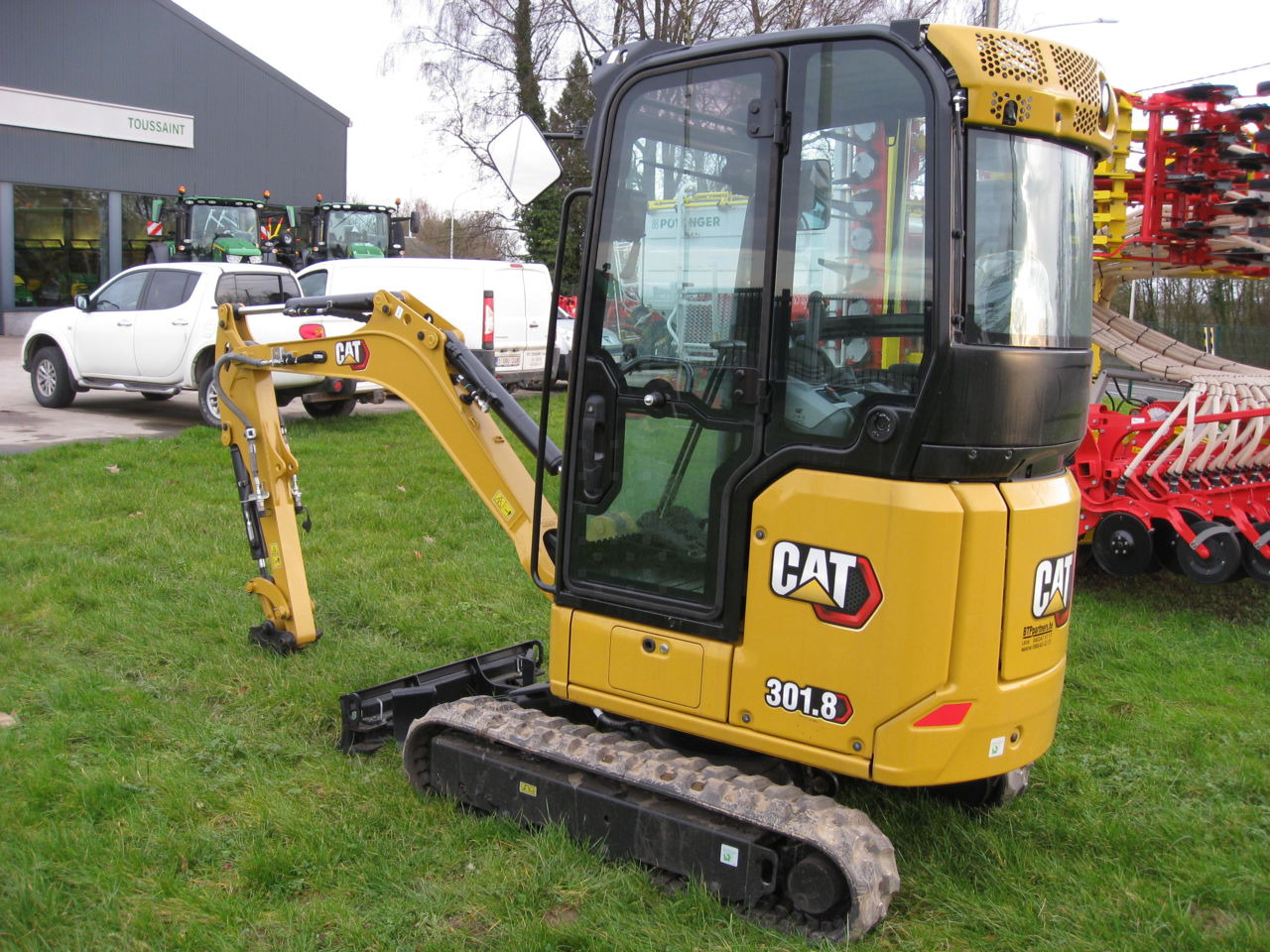 Caterpillar 301.8 - Mini rýpadlo: obrázok 4 Caterpillar 301.8 - Mini rýpadlo: obrázok 4
