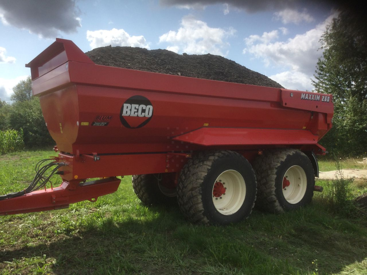 Beco Maxxim 260 - Príves sklápěcí: obrázok 1 Beco Maxxim 260 - Príves sklápěcí: obrázok 1