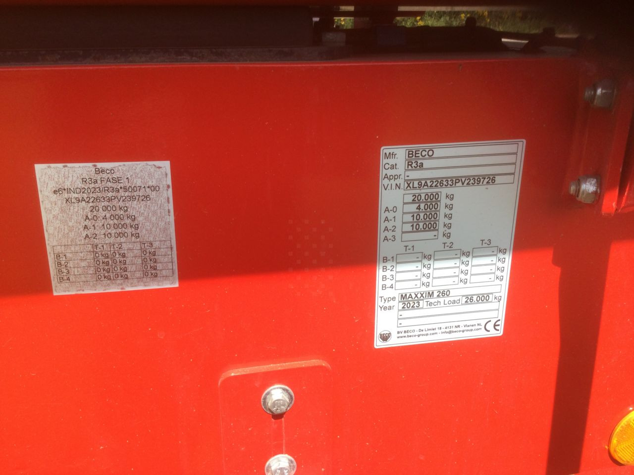 Beco Maxxim 260 - Príves sklápěcí: obrázok 5 Beco Maxxim 260 - Príves sklápěcí: obrázok 5