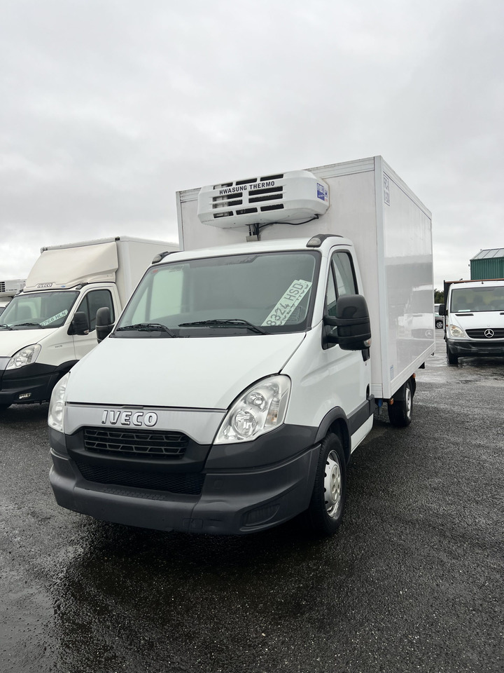 IVECO FRIGORIFICO - Chladiarenská dodávka: obrázok 4 IVECO FRIGORIFICO - Chladiarenská dodávka: obrázok 4