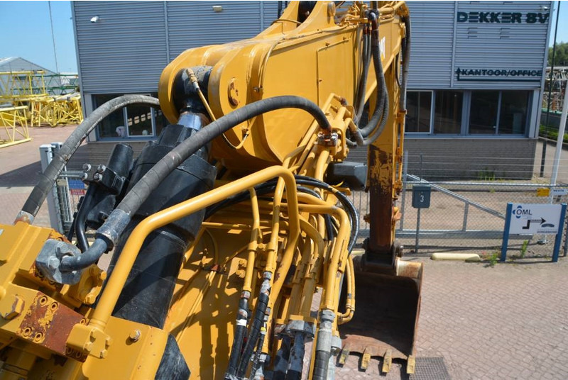 Pásové rýpadlo Cat 325 FL CR: obrázok 15