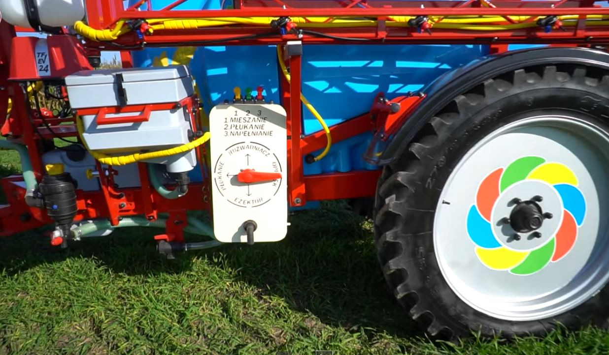 Biardzki Opryskiwacz 3000l /21 Hydropak / Sprayer 3000l /21 Hydropak/Feldspritze 3000l /21m Hydropak /Опрыскиватель 3000л /21м Гидропак/ - Ťahaný postrekovač: obrázok 5 Biardzki Opryskiwacz 3000l /21 Hydropak / Sprayer 3000l /21 Hydropak/Feldspritze 3000l /21m Hydropak /Опрыскиватель 3000л /21м Гидропак/ - Ťahaný postrekovač: obrázok 5