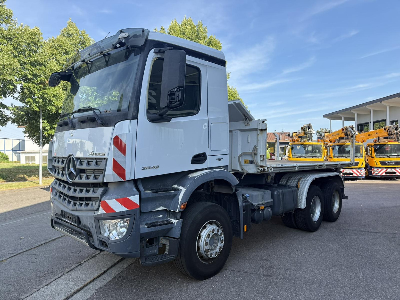 Mercedes Benz Mercedes-Benz Arocs 2642 K 6x4 | Meiller Kipper - Iné stroje: obrázok 1 Mercedes Benz Mercedes-Benz Arocs 2642 K 6x4 | Meiller Kipper - Iné stroje: obrázok 1