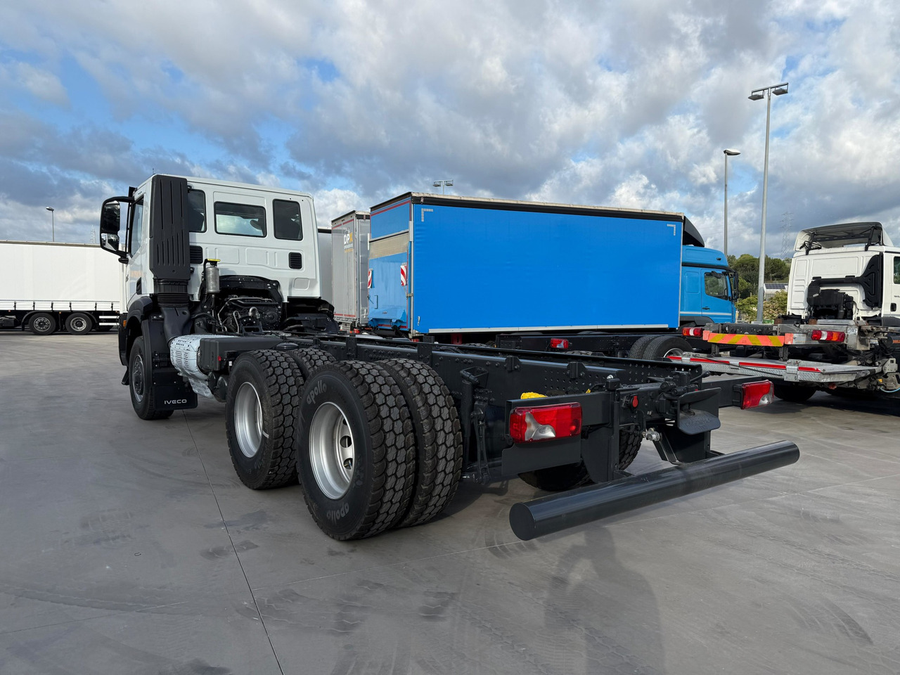 IVECO AD300X46Z OFF X-Way E6 (Chassis) - Podvozek s kabinou: obrázok 5 IVECO AD300X46Z OFF X-Way E6 (Chassis) - Podvozek s kabinou: obrázok 5
