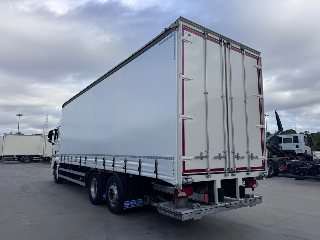MAN 26.360 L TGX E6 (Tauliner) - Plachtové nákladné vozidlo: obrázok 3 MAN 26.360 L TGX E6 (Tauliner) - Plachtové nákladné vozidlo: obrázok 3