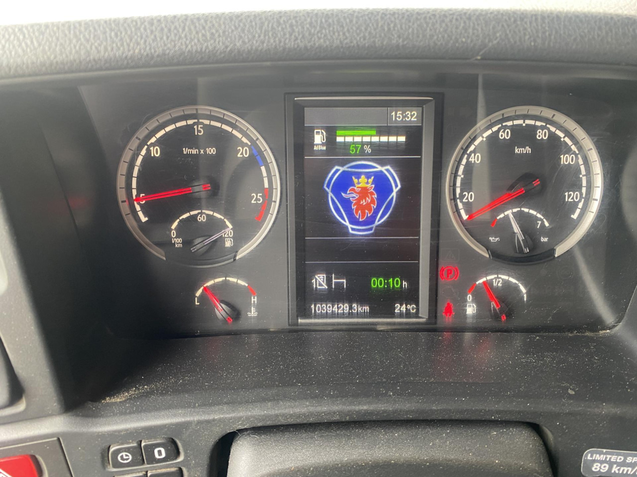 SCANIA R 450 CB6x4HHA - Podvozek s kabinou: obrázok 2 SCANIA R 450 CB6x4HHA - Podvozek s kabinou: obrázok 2