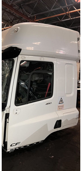 DAF CF - Dvere a diely: obrázok 1 DAF CF - Dvere a diely: obrázok 1