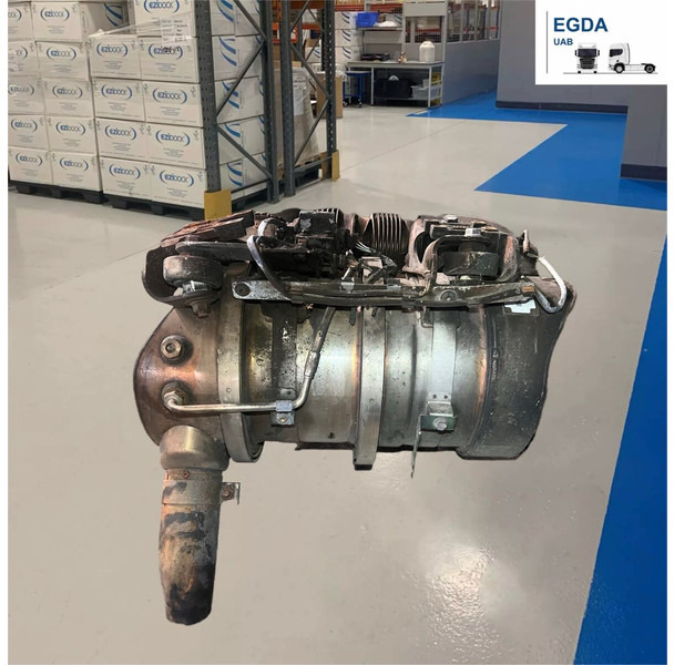 John Deere - Katalyzátor: obrázok 3 John Deere - Katalyzátor: obrázok 3