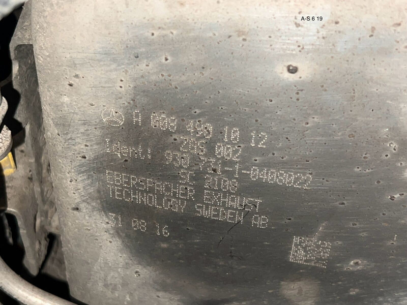 Mercedes-Benz - Katalyzátor: obrázok 3 Mercedes-Benz - Katalyzátor: obrázok 3