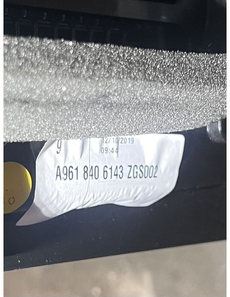 Mercedes-Benz MP5 - Kabína a interiér: obrázok 3 Mercedes-Benz MP5 - Kabína a interiér: obrázok 3