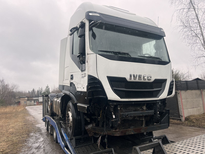 Iveco Stralis - Ťahač: obrázok 2 Iveco Stralis - Ťahač: obrázok 2