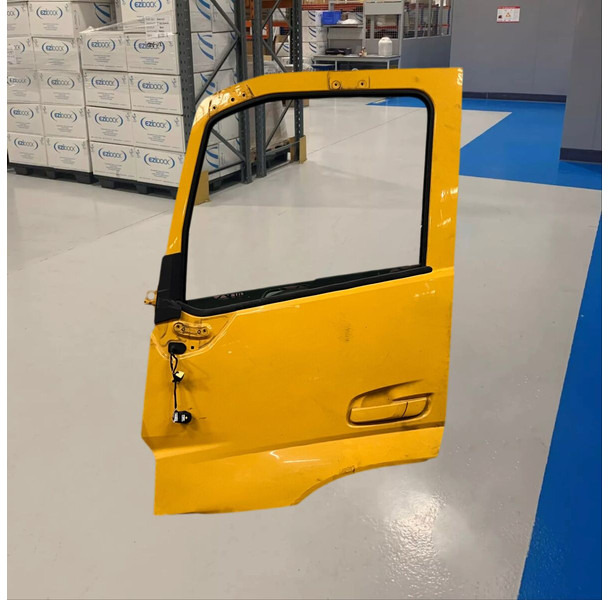 Volvo FM left doors (2021-2024) - Dvere a diely: obrázok 1 Volvo FM left doors (2021-2024) - Dvere a diely: obrázok 1