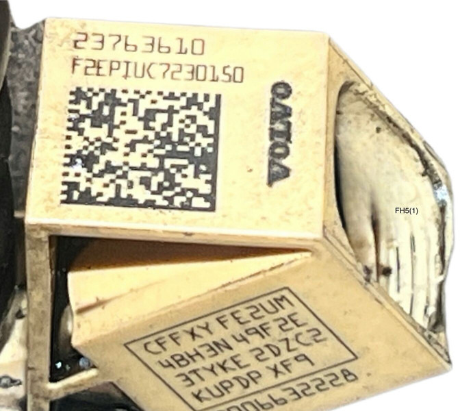 Volvo  - Palivový filter: obrázok 4 Volvo  - Palivový filter: obrázok 4