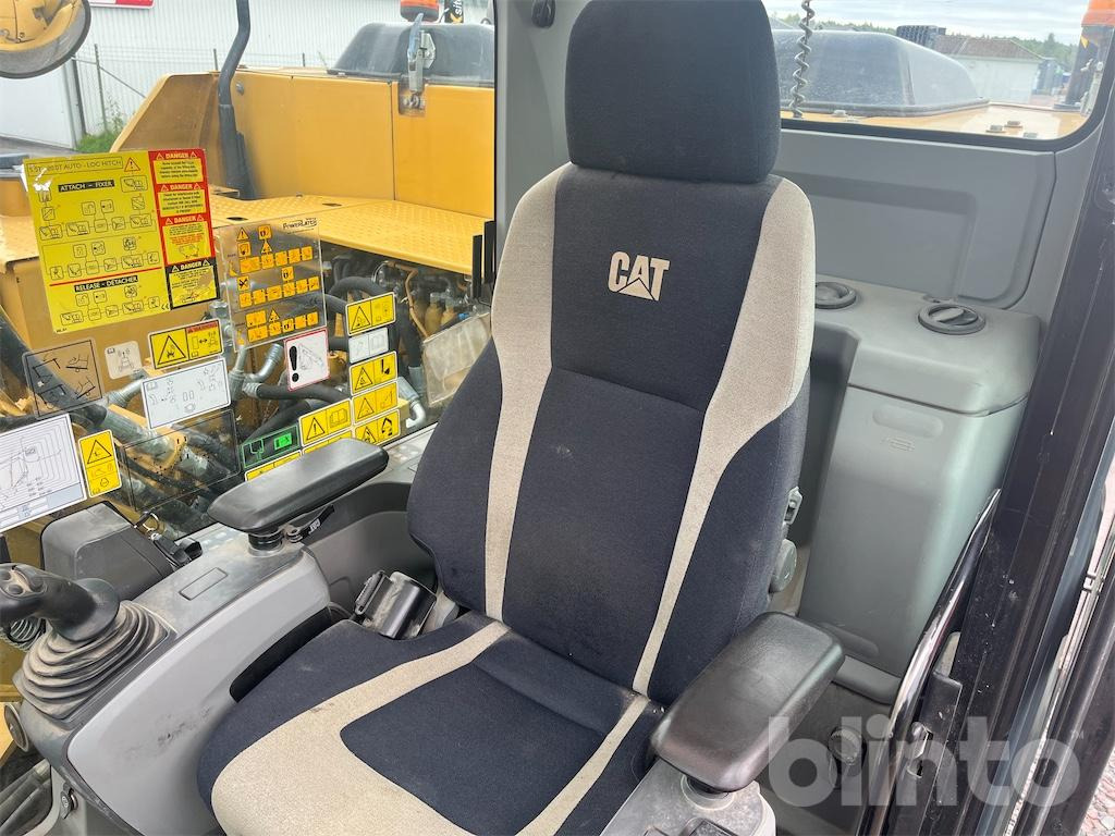 Pásové rýpadlo CAT 312EL: obrázok 10 Pásové rýpadlo CAT 312EL: obrázok 10